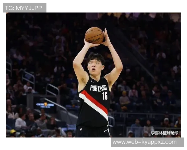 哈利伯顿称赞杨瀚森传球能力强调他能迅速适应NBA比赛节奏